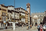 la Piazza delle Erbe